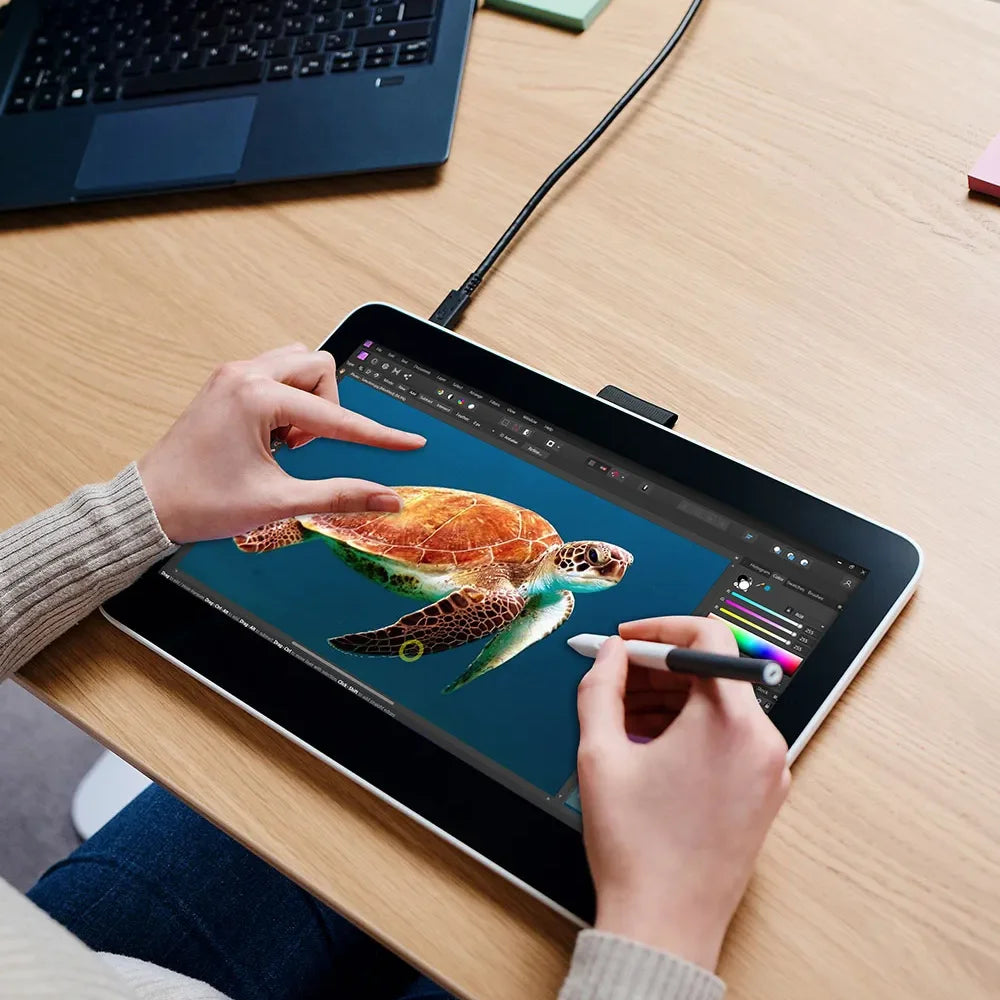 【美品】Wacom One 13 touch （DTH134W4D） Wacom One 13 touch - Walmart.com
